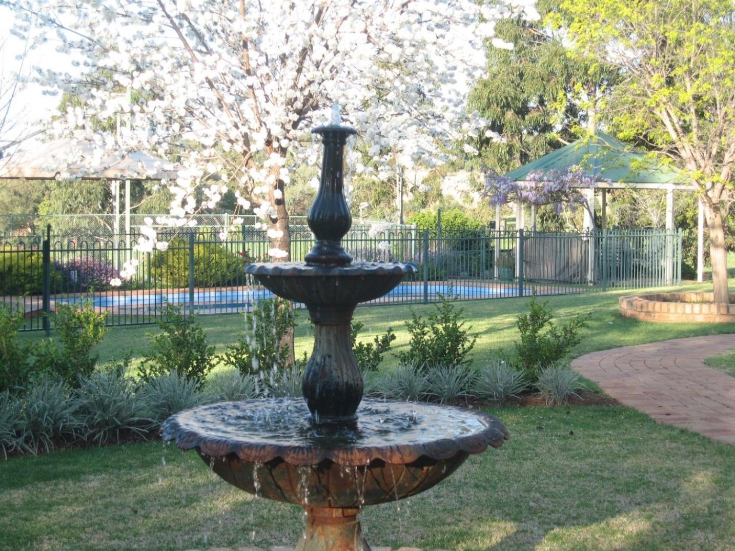 Pericoe Retreat Bed & Breakfast Dubbo Eksteriør bilde